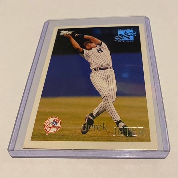 1996 Topps Baseball Card Other - Derek Jeter 1996 Topps Baseball Card Future Star # 219 New York Yankees vintage